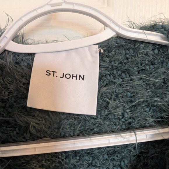 RARE! St. John | Eyelash Diamond-Knit Long Hooded Teddy Coat | Blue | M / L  EUC - Picture 11 of 15